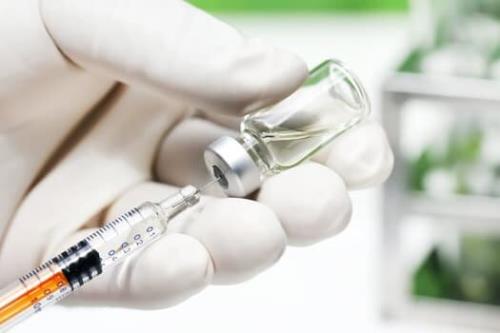 تزریق بیش از ۱۹۷ هزار دز واکسن کرونا در کشور طی شبانه روز گذشته