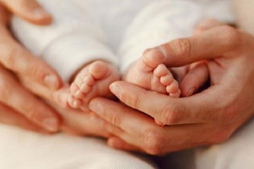 علایم افسردگی بعد از زایمان و نحوه درمان آن
