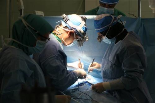 احتمال بقاء زنان پس از جراحی بای پس قلب نسبت به مردان کمتر است