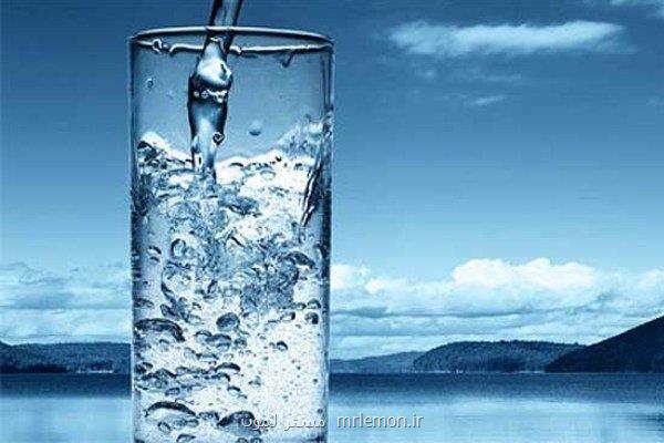نوشیدن آب احتمال سکته مغزی را کاهش می دهد