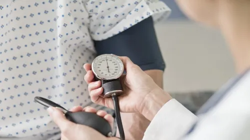 تفاوت بین اعداد فشارخون می تواند خطر مبتلا شدن به زوال عقل را پیش بینی نماید